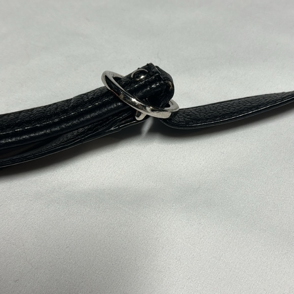 100% authentic Coach black leather crossbody / messenger bag - Picture 7 of 13